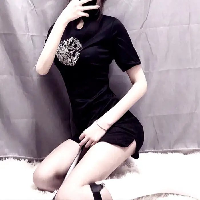 女宿舍艳史